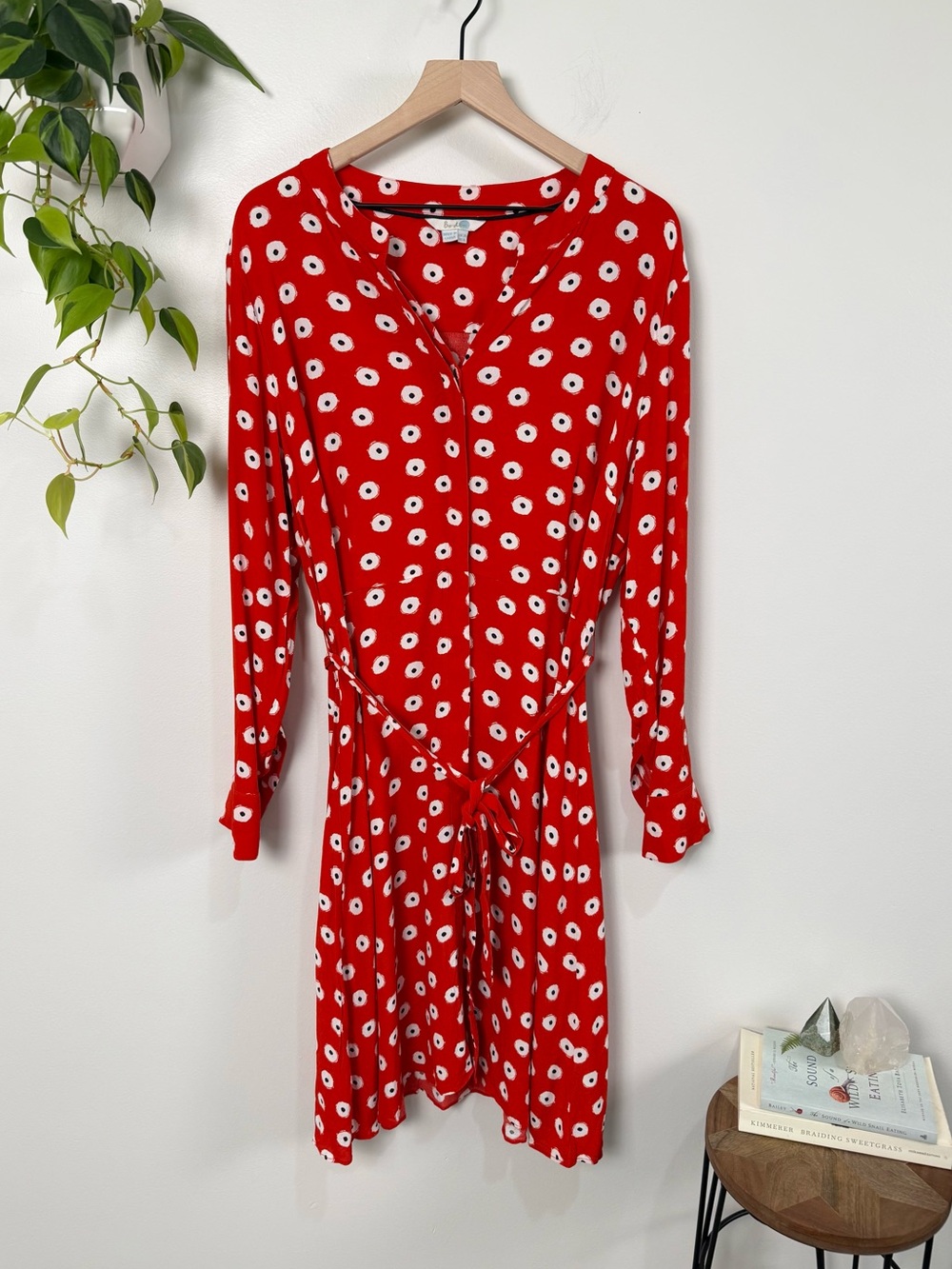 Boden Red Long Sleeve Daisy-Print Tie-Waist Dress
